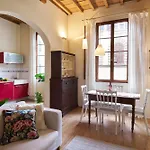 Bright, Romantic Retreat In Φλωρεντία