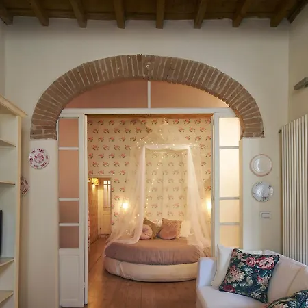 Bright, Romantic Retreat In Apartamento