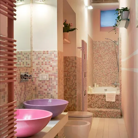 Apartamento Bright, Romantic Retreat In
