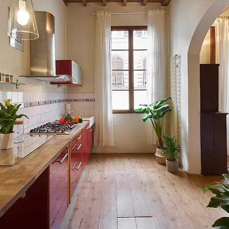 Bright, Romantic Retreat In Apartamento